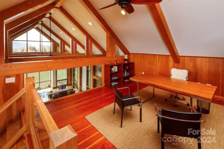 Loft Flex Space or Office with views