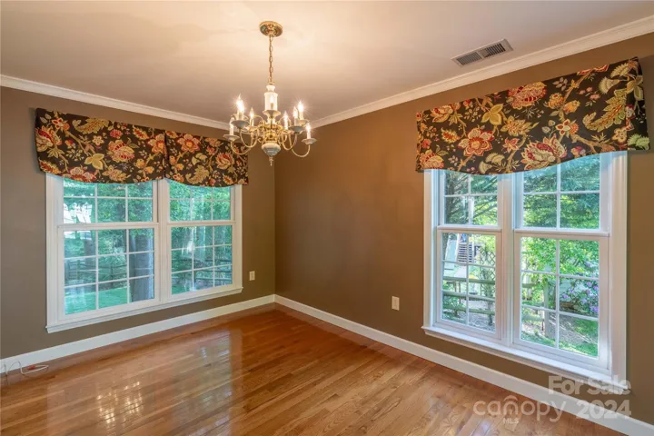 Formal dining room