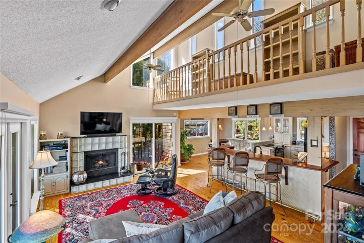 Living room & Loft area