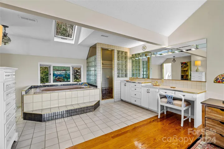Primary Bath-upper level