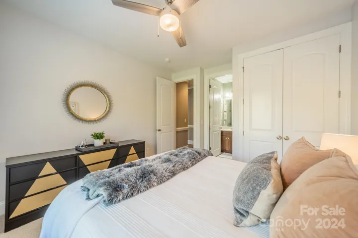 Main Floor Guest Suite