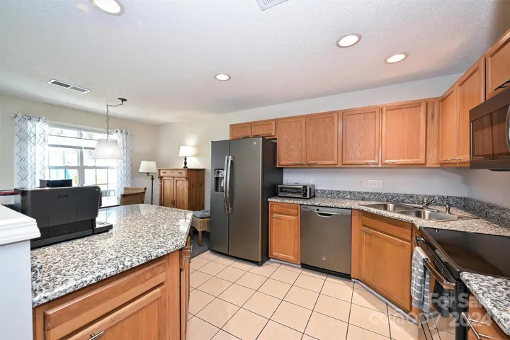 Spacious kitchen