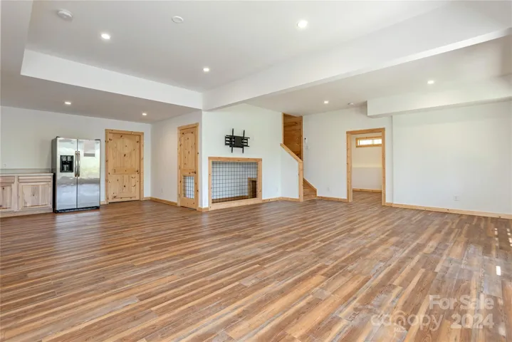 Very Spacious with Kitchenette