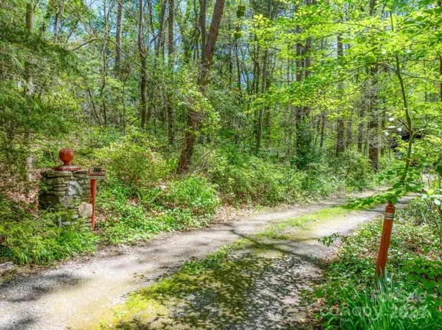 driveway entrance