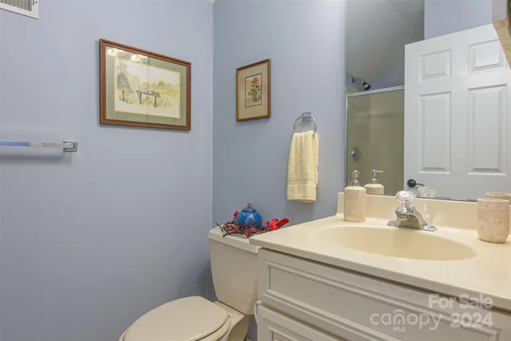 Full Bath upstairs in the Loft