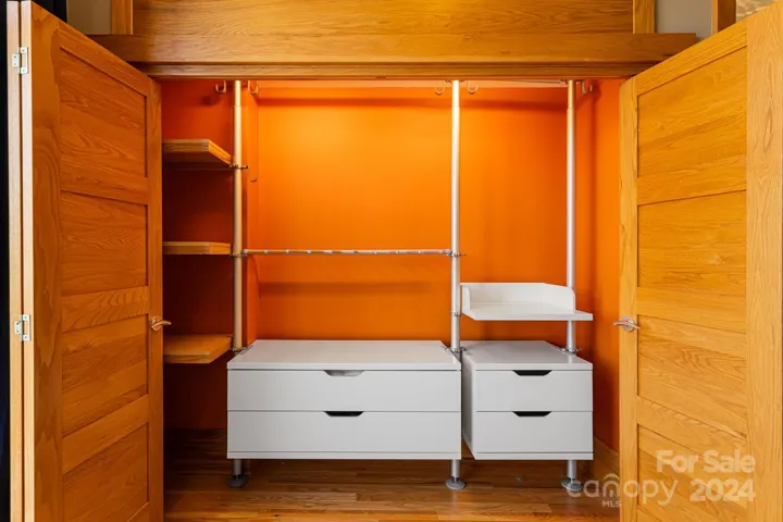 Primary Bedroom Built-in Closet