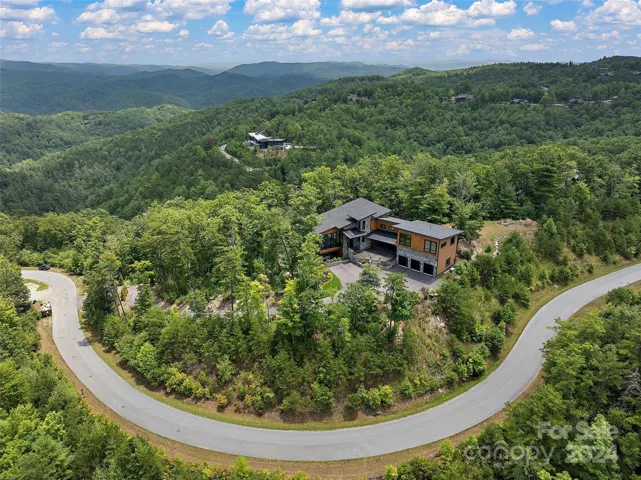 1002 Ninebark's Private Knoll