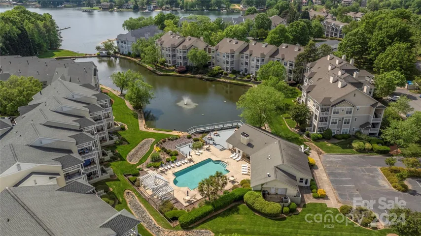 Waterfront Community Pool & Club House