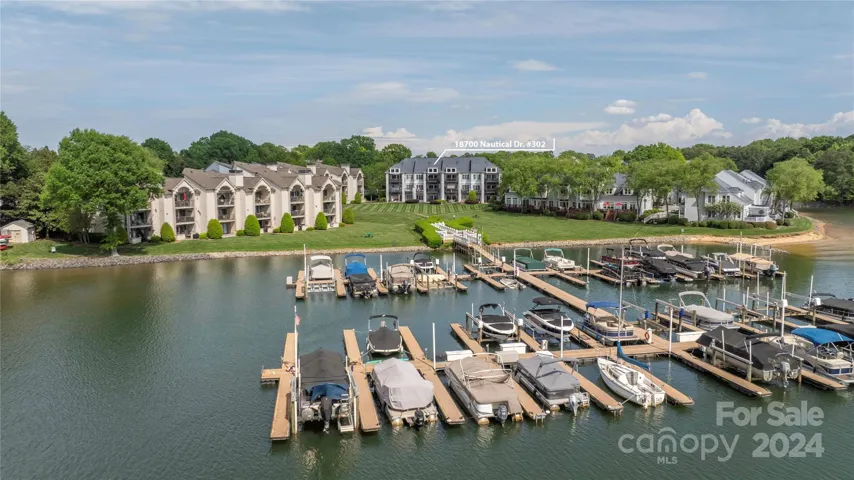 Boat Slips avaiable for lease through the Marine Commission
