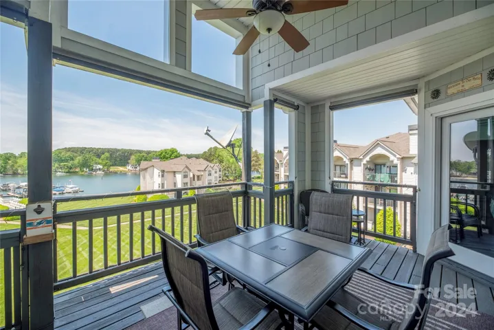 Extra large covered deck overlooking Lake Norman
