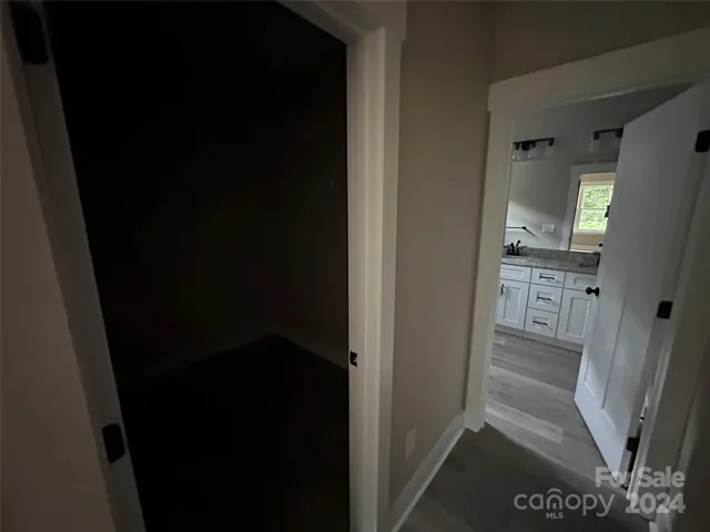 Master Closet & Bath