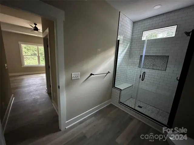 Master Bath - FULL Tile Shower & Transom window