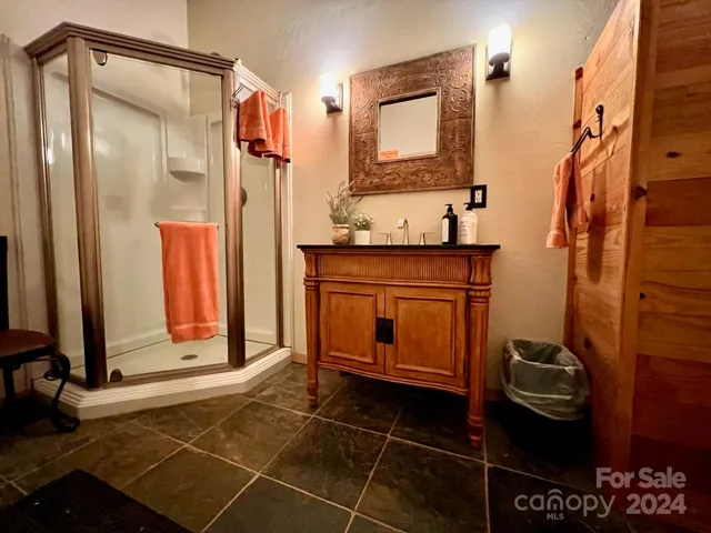 Full bath in barn!