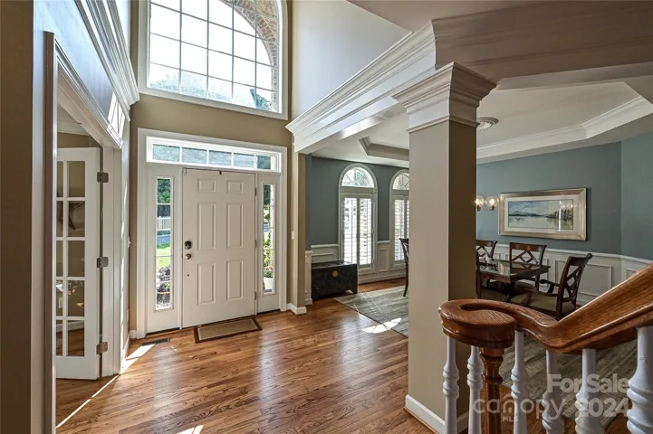 A Palladium Window and transoms stream in tons of natural light.