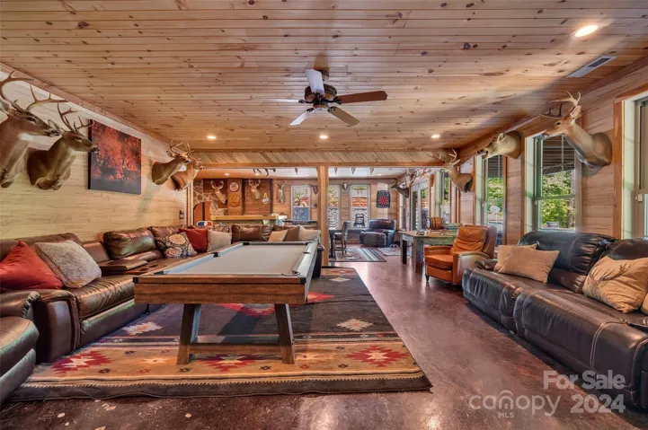 Partially finished basement, endless possibilities w/ remaining space!