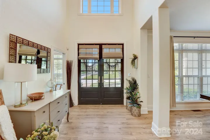 Double door entry
