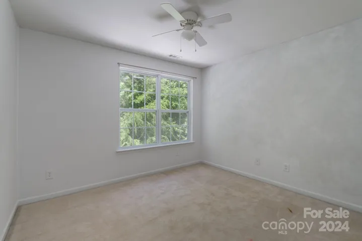 3rd Bedroom upstairs