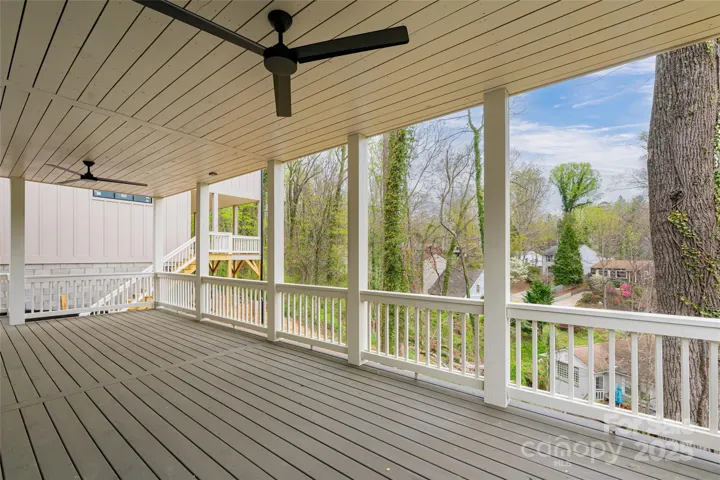 Lower deck