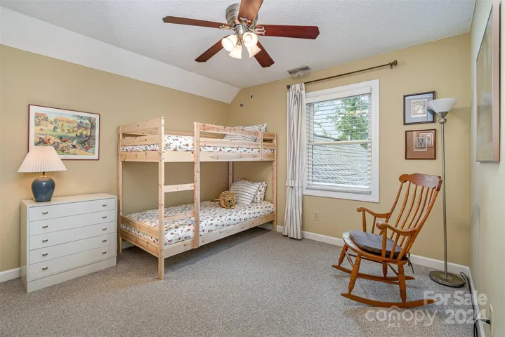 Secondary bedroom 2upstars