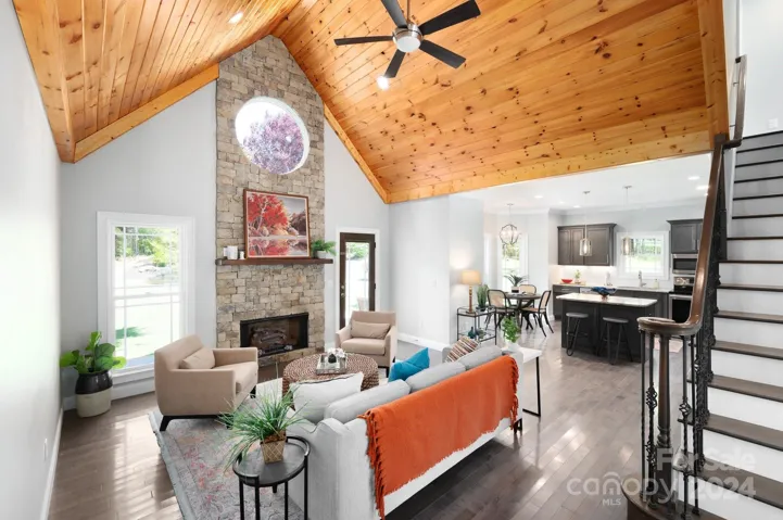 Easy level open floor plan on main level