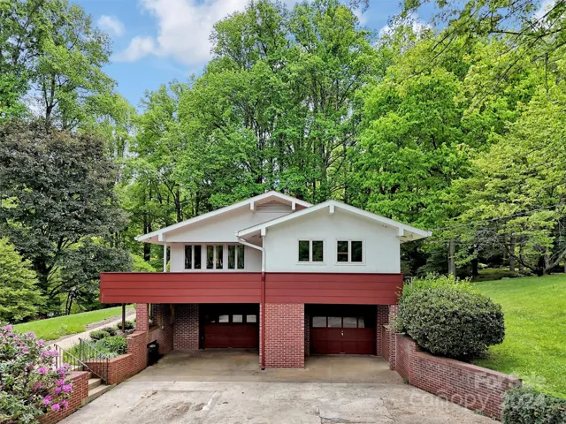 2 Car Garage