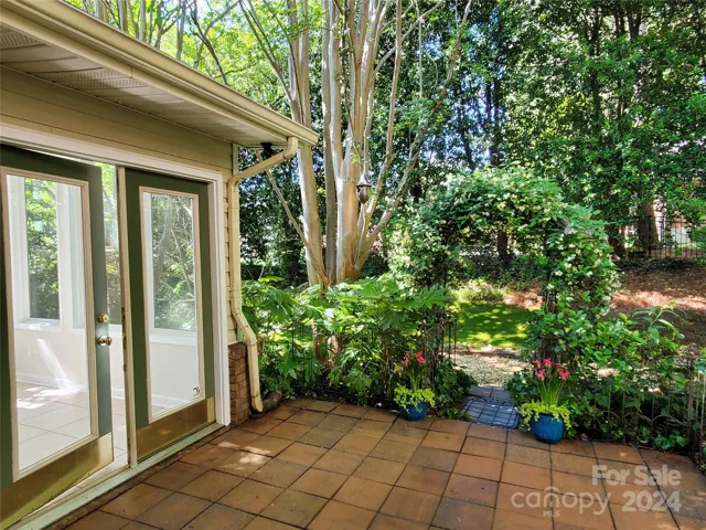 Sunroom, Patio
