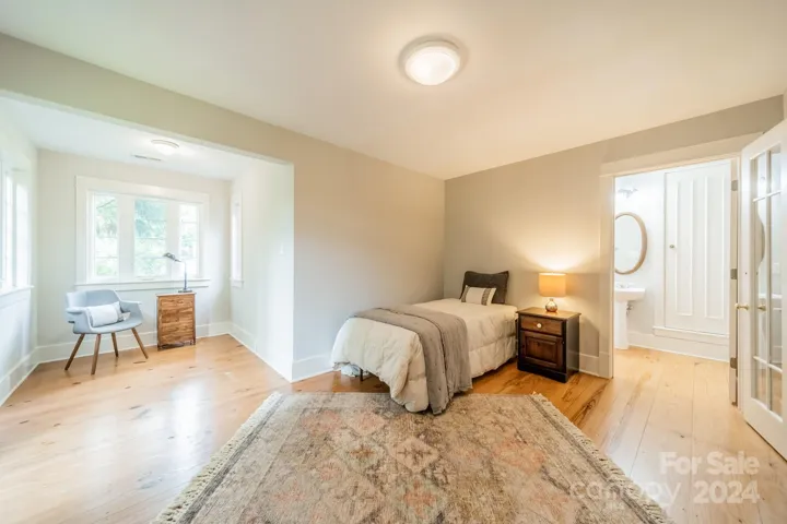 Guest Cottage Bedroom