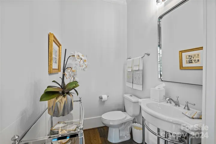 Powder room on main