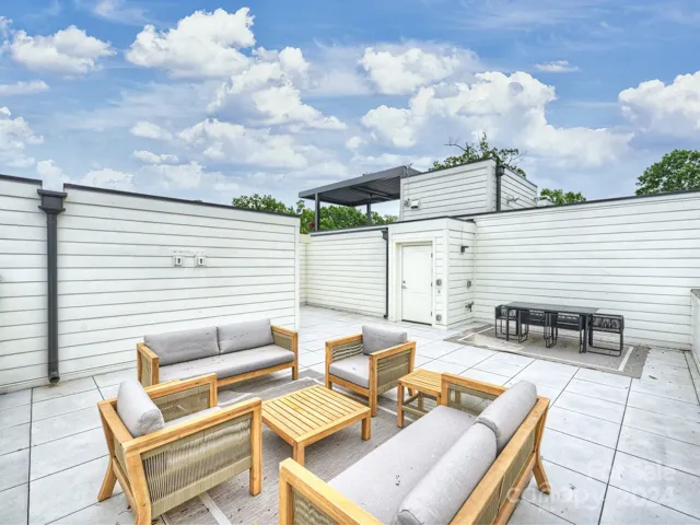 Roof top terrace