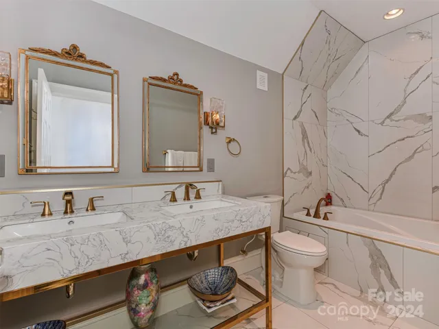 3rd floor bath