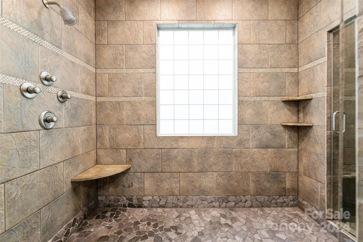 Private steam shower off main shower