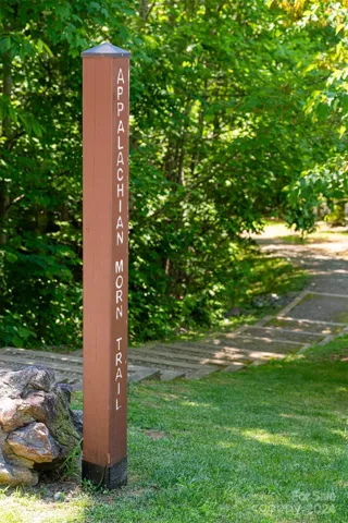 Miles of trails in Biltmore Park