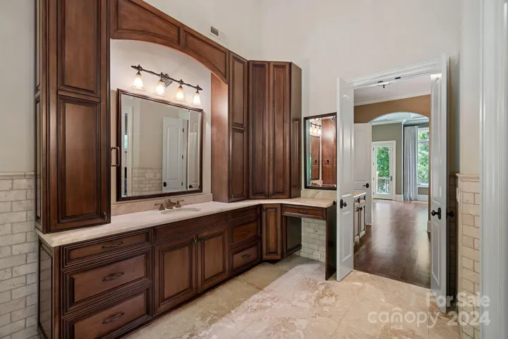 Primary ensuite vanity