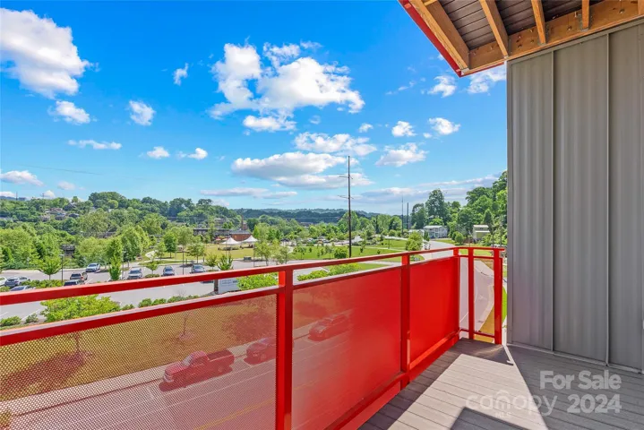 One of 2 outdoor balconies