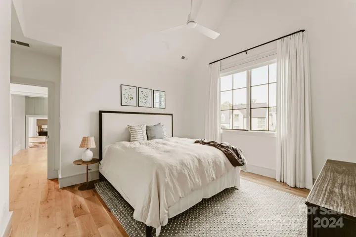 Upper Level Guest Room
