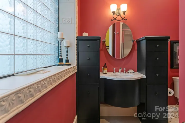 Guest bath