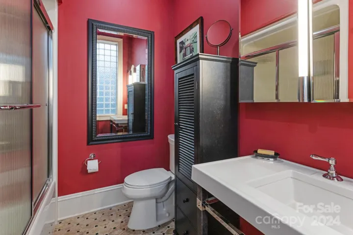 Guest bath
