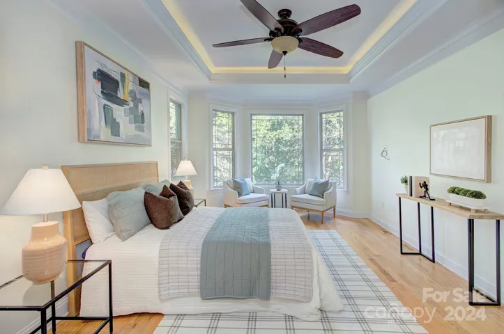 PRIMARY BEDROOM WITH ENSUITE BA