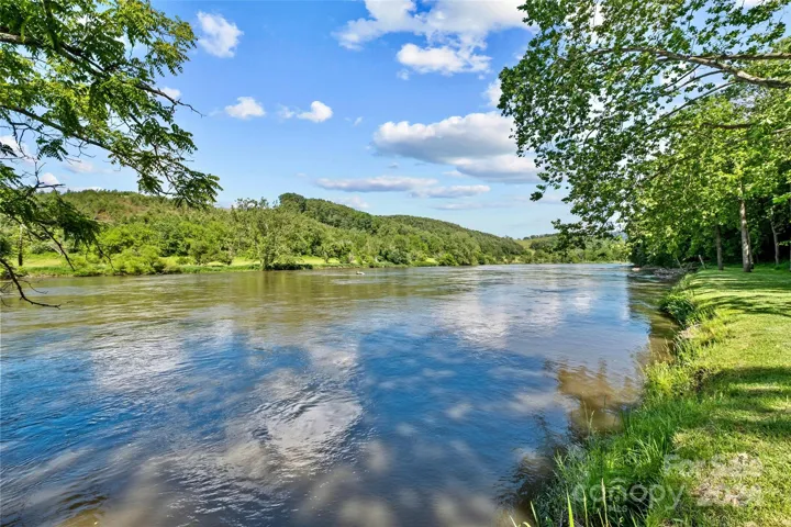 Community river access