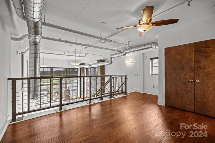 Spacious, bright primary bedroom