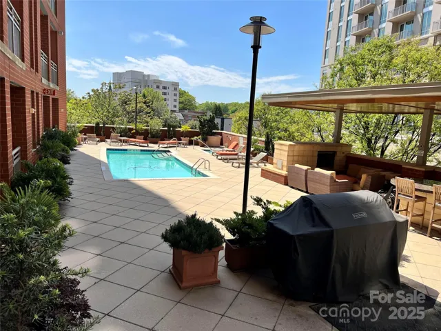 Royal Court Pool/Gas Grills/Outdoor furniture on 3rd floor