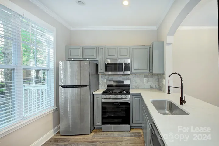 Quartz countertops