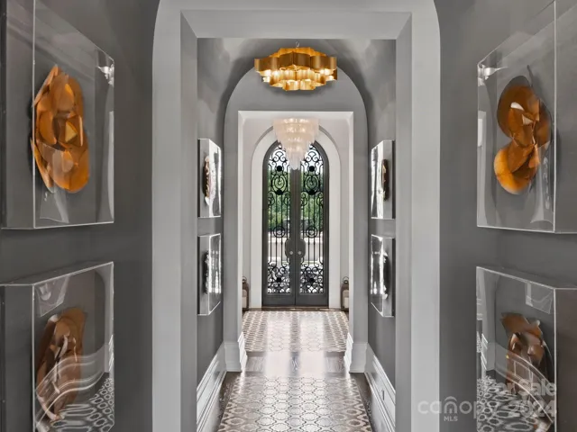 Vestibule to Primary Suite