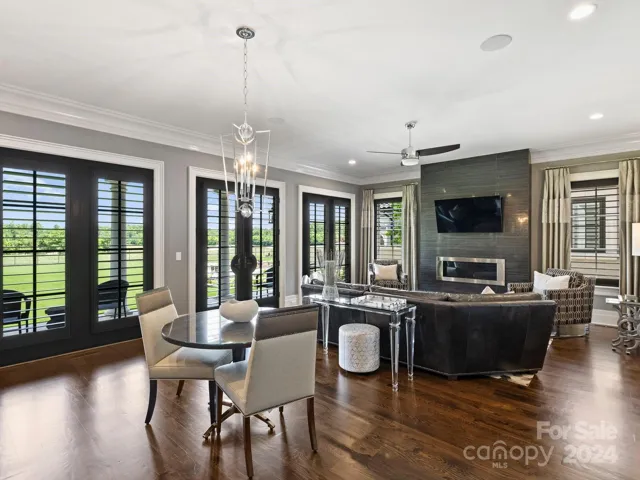 2nd Living Family Room
