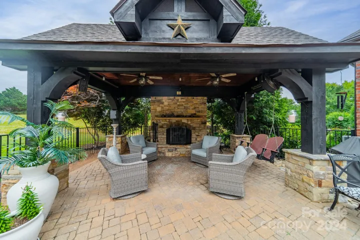 Amazing cabana with cedar columns