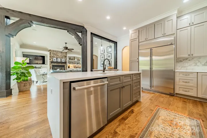 High end stainless appliances