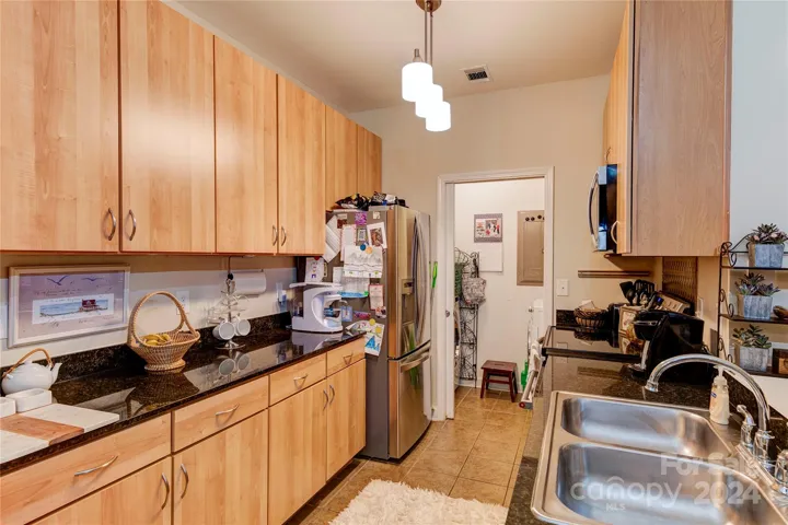 Kitchen with Laundry Room on the side