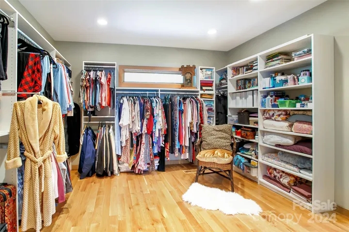 Primary bedroom dressing closet
