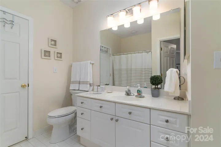 Full bath 2 has laundry room inside
