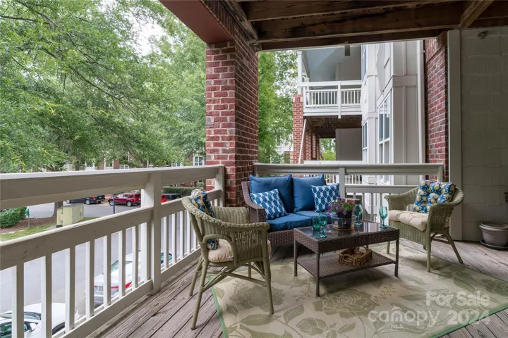Relaxing front porch
